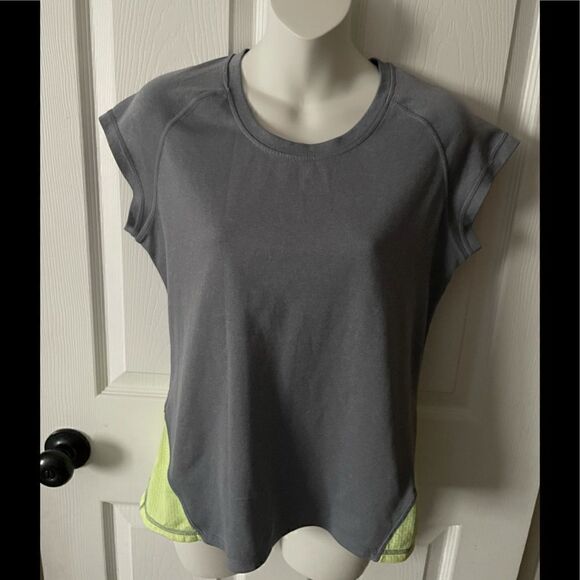 Ladies Champion work out tee - Picture 1 of 6